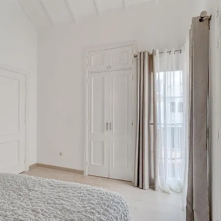 Yucca Park Apartment *