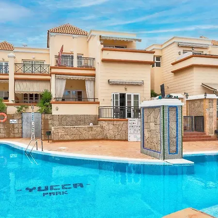 Yucca Park Apartment