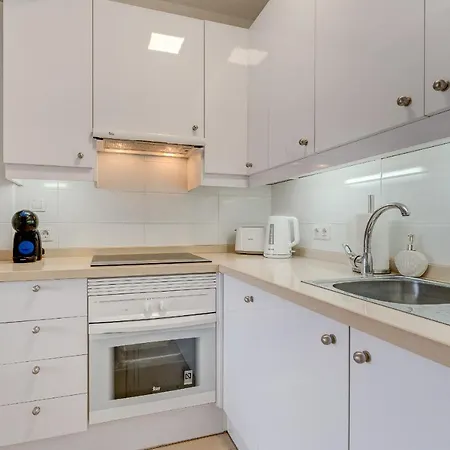 Yucca Park Apartment
