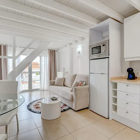 Yucca Park Apartment