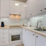 Yucca Park אדחה